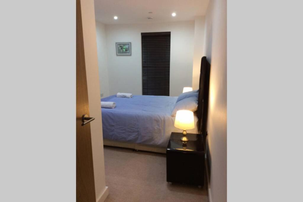 Max'Em Lexington Luxury Apartment Slough Zewnętrze zdjęcie